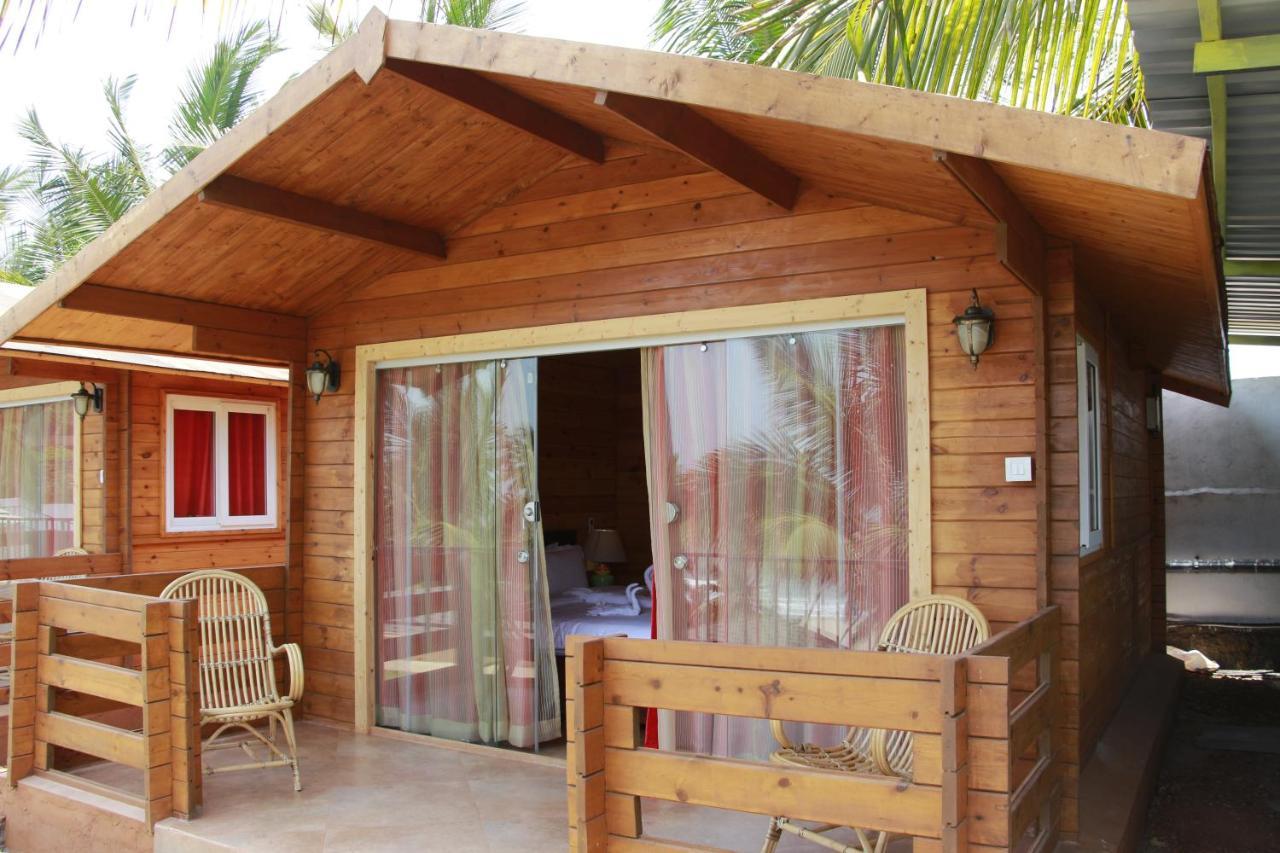 Larive Beach Resort Vagator Eksteriør bilde