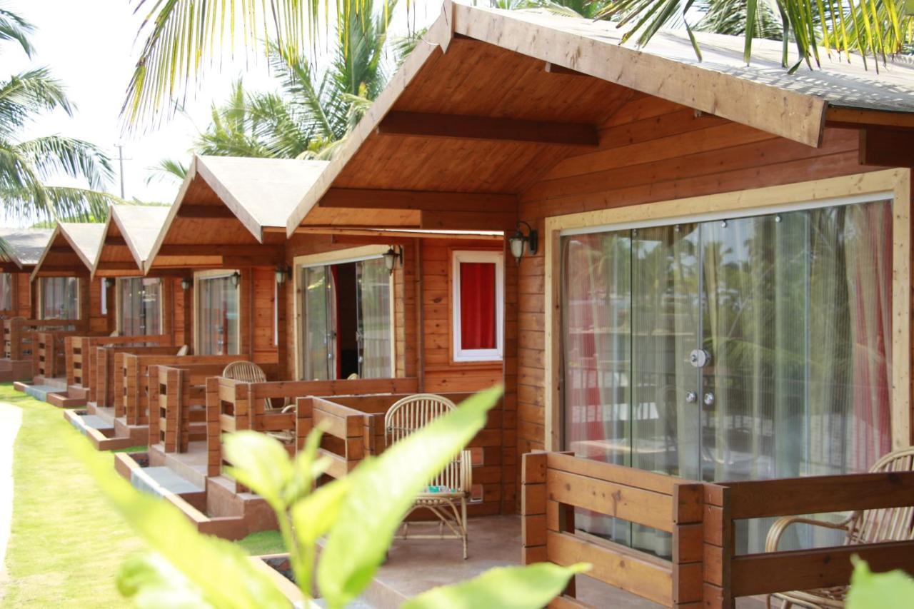 Larive Beach Resort Vagator Eksteriør bilde