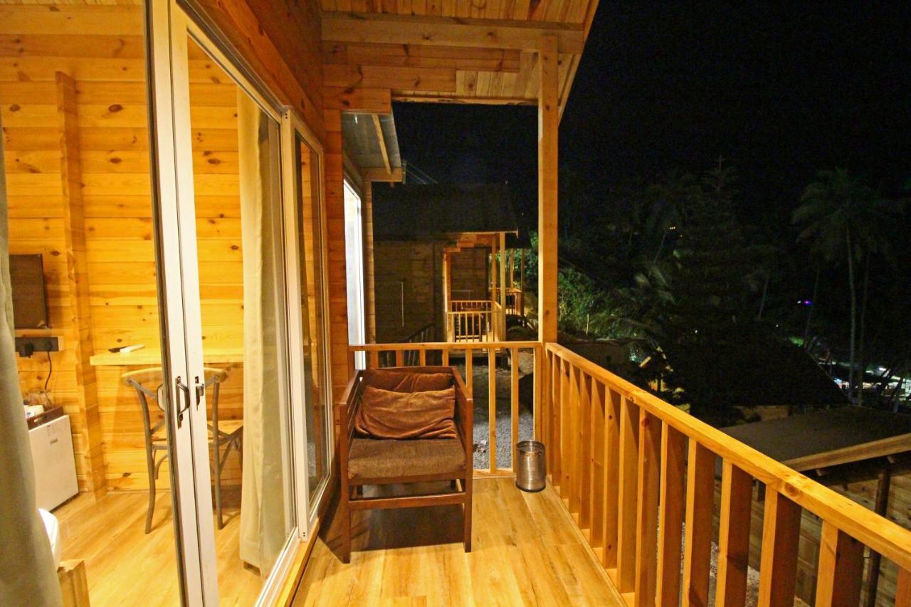 Larive Beach Resort Vagator Eksteriør bilde