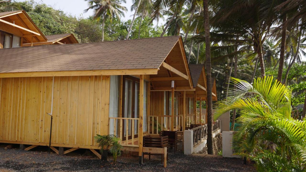 Larive Beach Resort Vagator Eksteriør bilde