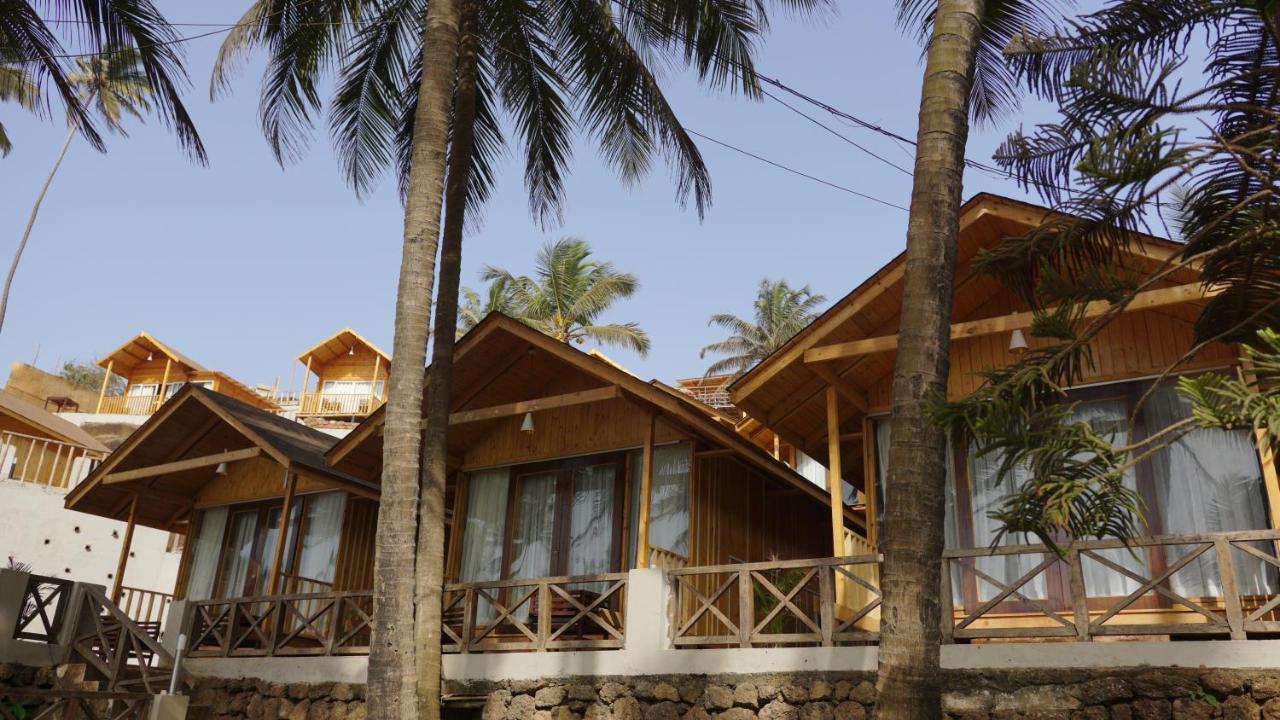 Larive Beach Resort Vagator Eksteriør bilde